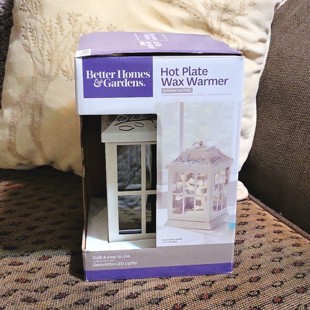 New In Package Better Homes & Gardens Hot Plate Wax Warmer Window Lantern